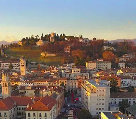 Centralissimo Con Vista Colline *