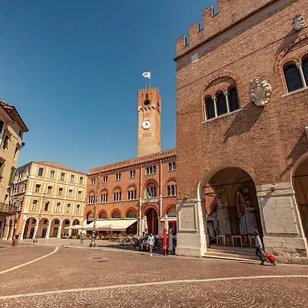 Daire Centralissimo Con Vista Colline Conegliano
